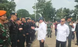 Menko ingatkan aparat tak lakukan pelanggaran saat tugas