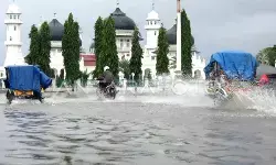 Wali Kota Banda Aceh instruksikan seluruh OPD siaga cuaca ekstrem Wali Kota Banda Aceh instruksikan seluruh OPD siaga cuaca ekstrem