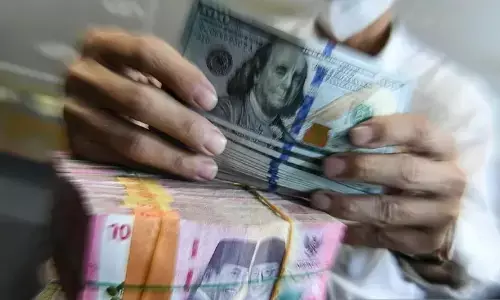 Rupiah pada Senin pagi menguat jadi Rp16.573 per dolar AS