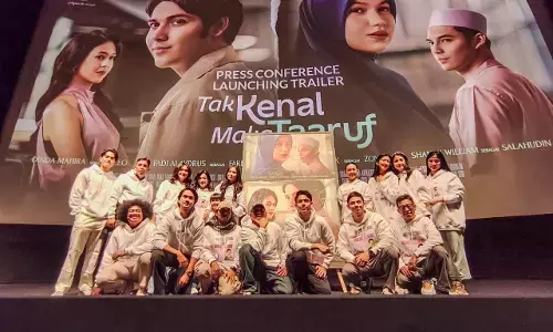 Film Tak Kenal Maka Taaruf, bukan sekedar kisah cinta remaja