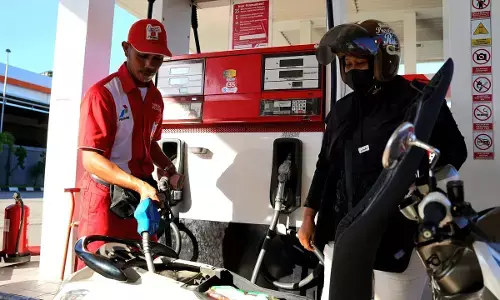 Pertamina Patra Niaga Regional Papua Maluku turun langsung pantau SPBU Pertamina Patra Niaga Regional Papua Maluku turun langsung pantau SPBU