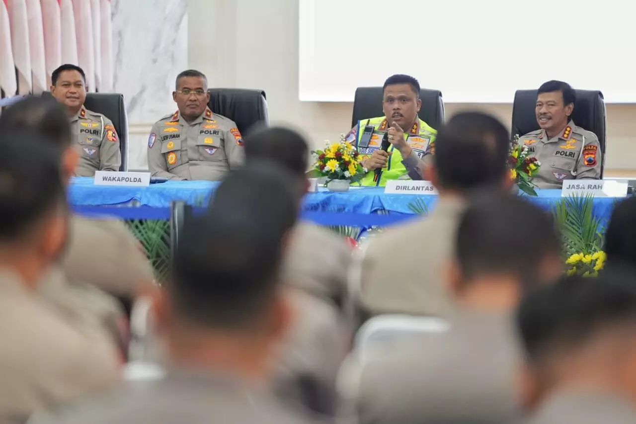 Kakorlantas apresiasi Ditlantas Polda Jawa Timur, jadi barometer ETLE Nasional Kakorlantas apresiasi Ditlantas Polda Jawa Timur, jadi barometer ETLE Nasional