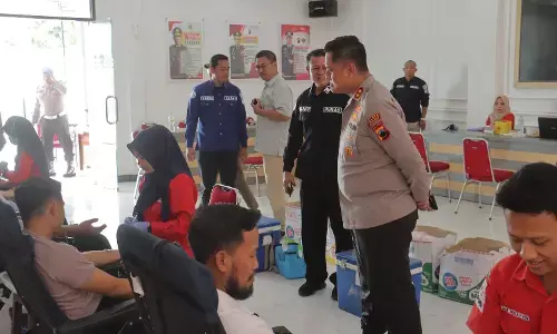 Peringati Hari Jadi Humas Polri ke-74, Polres Pemalang dan wartawan gelar donor darah