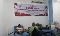 HUT Humas Polri ke-74, Humas Polres Metro Depok gelar donor darah
