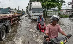 Kepolisian imbau pengendara rute Semarang-Demak lewat jalur alternatif Kepolisian imbau pengendara rute Semarang-Demak lewat jalur alternatif