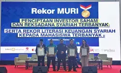 BEI, MNC Sekuritas, dan IAIN kendari torehkan dua rekor MURI di bidang Investasi Syariah BEI, MNC Sekuritas, dan IAIN kendari torehkan dua rekor MURI di bidang Investasi Syariah