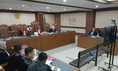 Ammar Zoni dkk minta dihadirkan langsung pada sidang di PN Jakpus Ammar Zoni dkk minta dihadirkan langsung pada sidang di PN Jakpus
