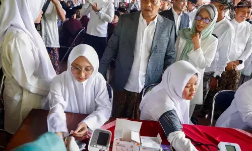 Pastikan kesehatan santri, Pemprov Jateng terjunkan Speling ke 5.479 pesantren Pastikan kesehatan santri, Pemprov Jateng terjunkan Speling ke 5.479 pesantren