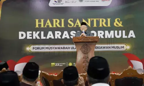 KH. Maaruf Amin gagas berdirinya FORMULA SANTRI KH. Maaruf Amin gagas berdirinya FORMULA SANTRI