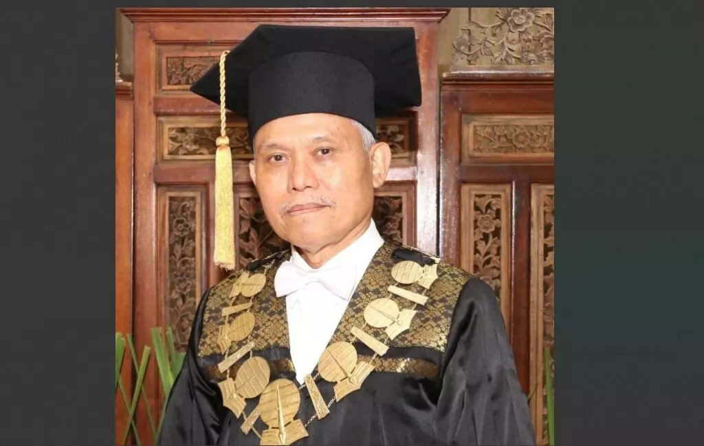Prof Hanif Nurcholis: Pola pikir teknis birokrasi jadi sebab uang mengendap di daerah Prof Hanif Nurcholis: Pola pikir teknis birokrasi jadi sebab uang mengendap di daerah