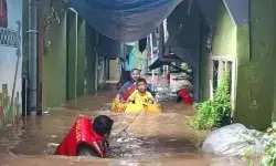 Pemkot Jaktim cek kesiapan posko sosial dan titik pengungsian