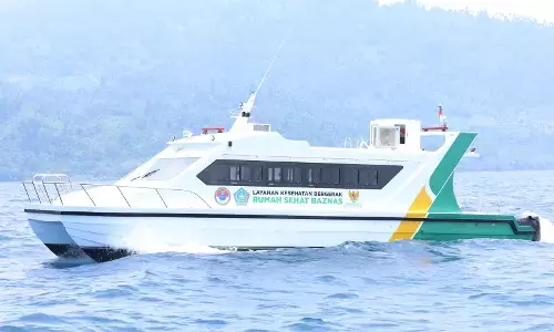 Bersama Mendagri, BAZNAS RI serahkan dua kapal layanan kesehatan bergerak RSB bagi Kepulauan Sangihe dan Talaud Bersama Mendagri, BAZNAS RI serahkan dua kapal layanan kesehatan bergerak RSB bagi Kepulauan Sangihe dan Talaud