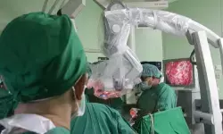 Aneurisma otak, penyakit serius yang dialami Kim Kardashian Aneurisma otak, penyakit serius yang dialami Kim Kardashian