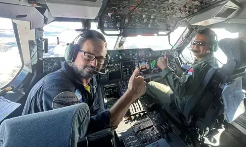 Menteri Pertahanan terima kedatangan A400M pada 3 November Menteri Pertahanan terima kedatangan A400M pada 3 November