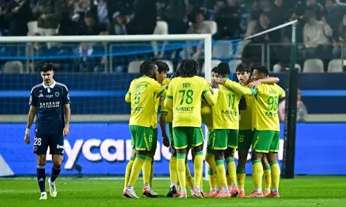 Nantes bangkit usai tundukkan Paris FC 2-1 Nantes bangkit usai tundukkan Paris FC 2-1