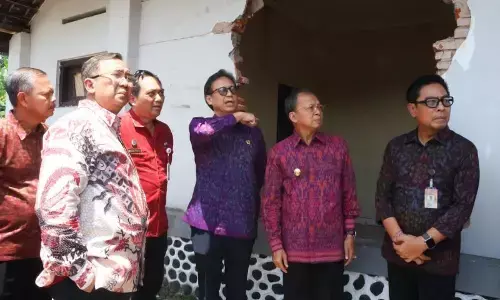 RSUD Wangaya rusak pasca-banjir, Menkes siap bantu RSUD Wangaya rusak pasca-banjir, Menkes siap bantu