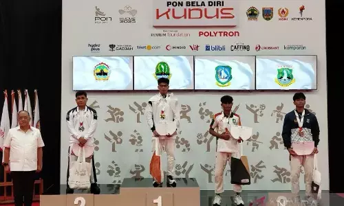 Tampil dengan pemain muda Jateng raih 14 medali ju-jitsu Tampil dengan pemain muda Jateng raih 14 medali ju-jitsu