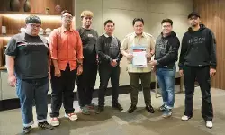 Erick Thohir terima masukan dari Ultras Garuda demi perbaikan Sepak Bola Indonesia Erick Thohir terima masukan dari Ultras Garuda demi perbaikan Sepak Bola Indonesia