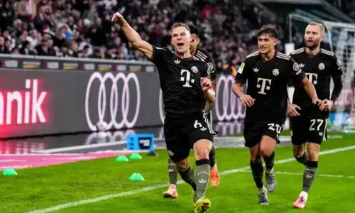 Kevin Diks turun penuh, Gladbach dibungkam Bayern 0-3 Kevin Diks turun penuh, Gladbach dibungkam Bayern 0-3