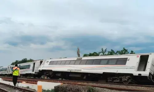 KAI umumkan pembatalan delapan rute perjalanan kereta KAI umumkan pembatalan delapan rute perjalanan kereta