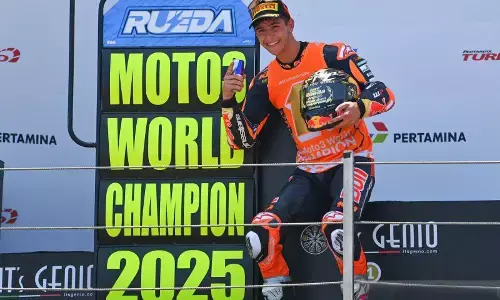 Reuda dan Dettwiler terlibat insiden mengerikan di Moto3 Malaysia Reuda dan Dettwiler terlibat insiden mengerikan di Moto3 Malaysia