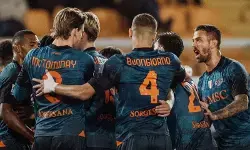 Tekuk Lecce 1-0, Napoli pertahankan puncak klasemen Serie A