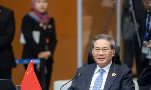 Li Qiang hadiri KTT Ke-5 RCEP Li Qiang hadiri KTT Ke-5 RCEP