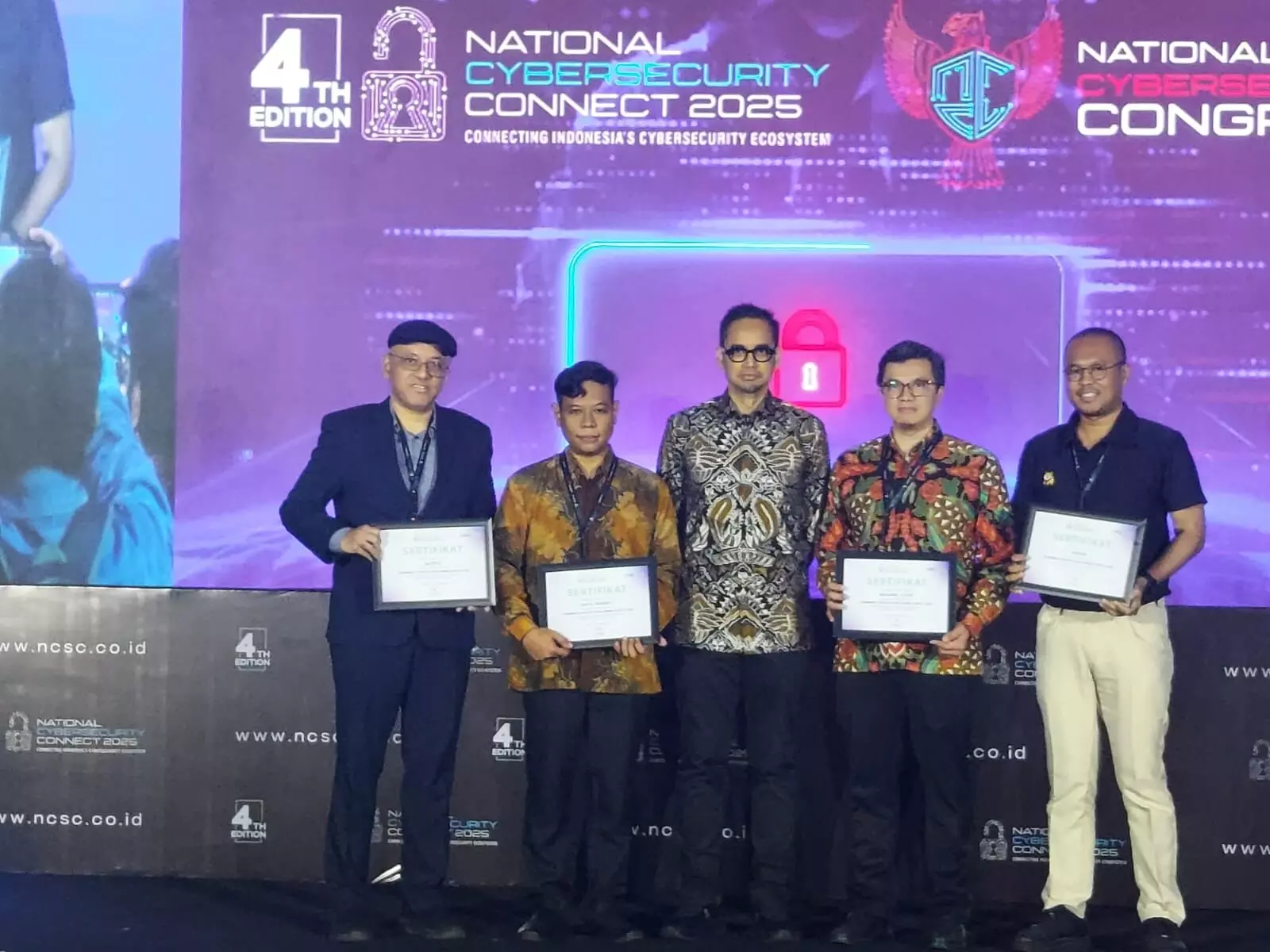 NCSC 2025 resmi dibuka: Perkuat ketahanan ekonomi lewat kesiapan keamanan data nasional NCSC 2025 resmi dibuka: Perkuat ketahanan ekonomi lewat kesiapan keamanan data nasional