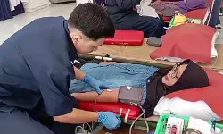 Warga antusias donor darah di HUT Partai Nasdem Sumbar