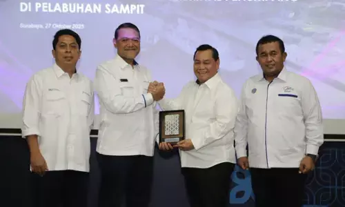 Pelindo Regional 3 terima kunjungan Bupati Kotawaringin Timur dan KSOP Kelas III Sampit Pelindo Regional 3 terima kunjungan Bupati Kotawaringin Timur dan KSOP Kelas III Sampit
