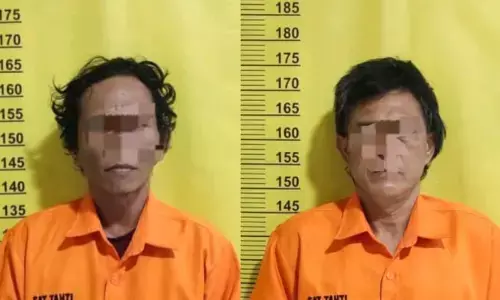 Bongkar AC di SMAN 1 Kota Tangerang, 2 pria diringkus aparat Polsek Tangerang Bongkar AC di SMAN 1 Kota Tangerang, 2 pria diringkus aparat Polsek Tangerang