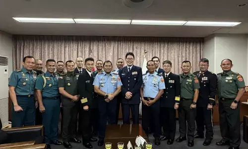Pertemuan Komandan Sesko TNI-NIDS dan JSC perkuat kerja sama pendidikan militer RI–Jepang Pertemuan Komandan Sesko TNI-NIDS dan JSC perkuat kerja sama pendidikan militer RI–Jepang