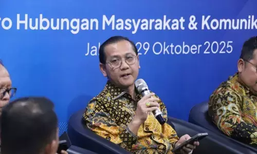 Bimas Buddha salurkan Rp16 miliar dukung kesejahteraan guru Bimas Buddha salurkan Rp16 miliar dukung kesejahteraan guru