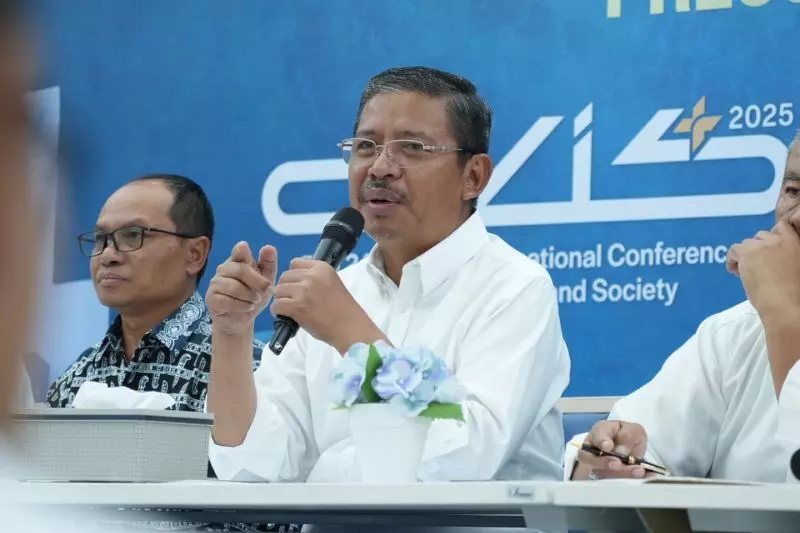 Kemenag salurkan bantuan untuk Pesantren Syekh Abdul Qodir Situbondo