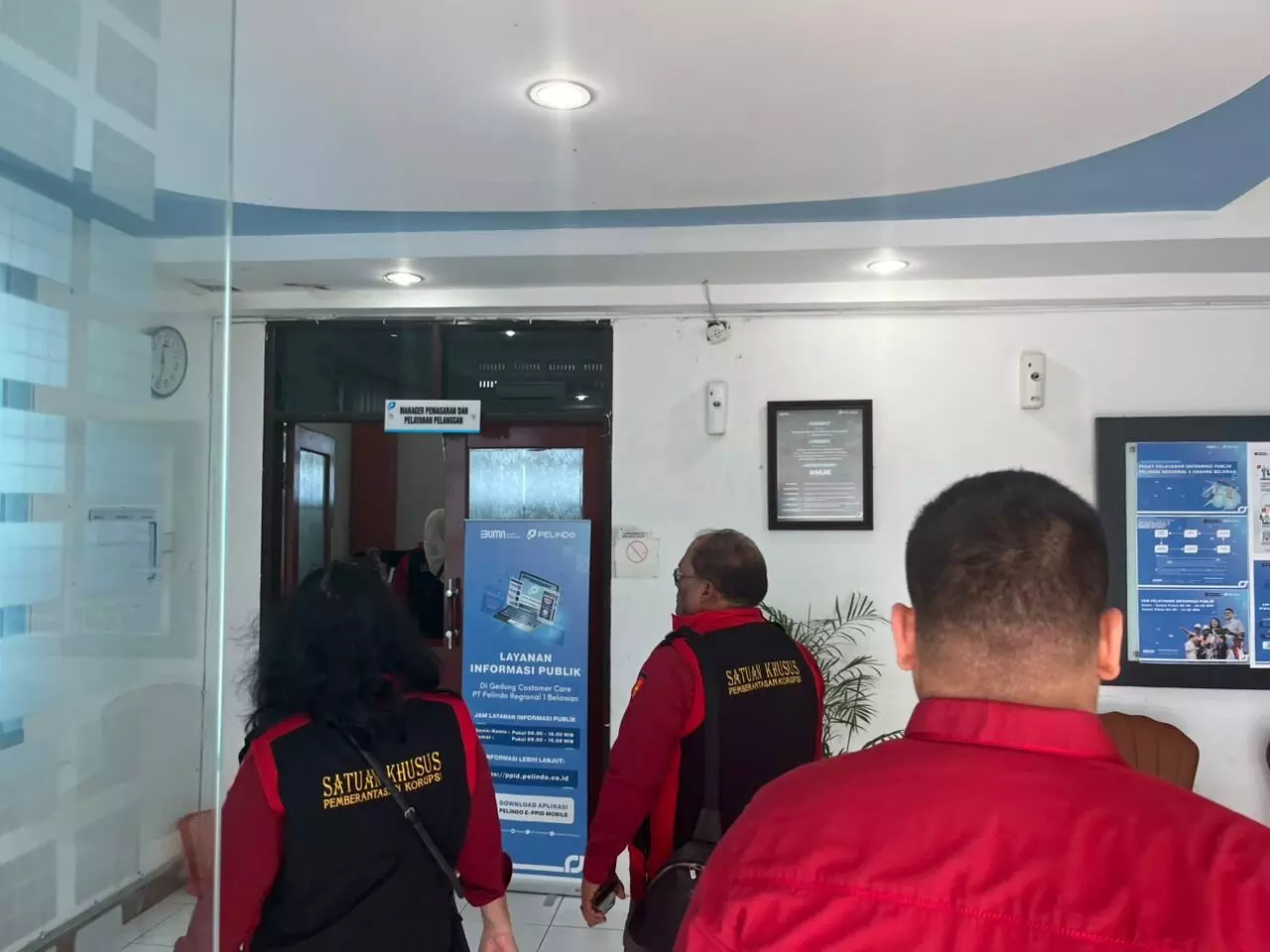 Usut dugaan korupsi di Pelabuhan Belawan, Kejati Sumut geledah dua lokasi Usut dugaan korupsi di Pelabuhan Belawan, Kejati Sumut geledah dua lokasi