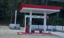 Pertamina antar BBM sampai ke Pulau Obi, bantu nelayan di Halmahera Selatan melaut Pertamina antar BBM sampai ke Pulau Obi, bantu nelayan di Halmahera Selatan melaut