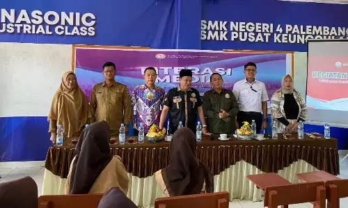 Gelar seminar literasi, KPID Sumsel ajak siswa SMKN 4 Palembang melek media dan tampil di publik Gelar seminar literasi, KPID Sumsel ajak siswa SMKN 4 Palembang melek media dan tampil di publik