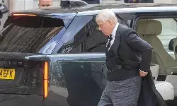 Gelar kehormatan Pangeran Andrew terancam dicabut