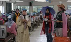 Menuju “Festival Keluarga Sehat 2025”, ribuan karyawan Djarum diajak `Belanja Pinter Gizine Bener` Menuju “Festival Keluarga Sehat 2025”, ribuan karyawan Djarum diajak `Belanja Pinter Gizine Bener`