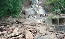 Longsor terjang desa di Papua Nugini, 20 warga tewas