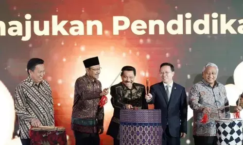 Yayasan Bumiputera-KIKT buka beasiswa seribu pemuda berkuliah di China Yayasan Bumiputera-KIKT buka beasiswa seribu pemuda berkuliah di China