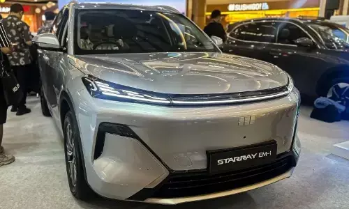 Spesifikasi Geely Starray EM-i, SUV PHEV yang mampu tempuh 1.000 km Spesifikasi Geely Starray EM-i, SUV PHEV yang mampu tempuh 1.000 km