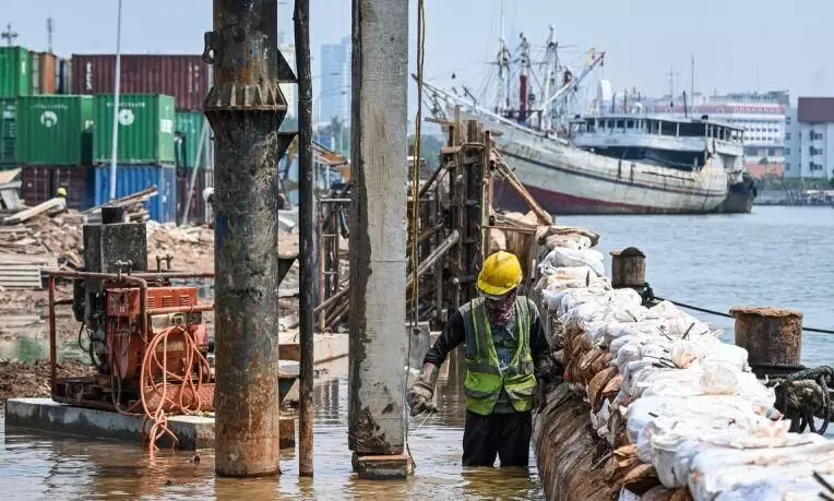 BMKG: Waspada banjir rob di wilayah pesisir Jakarta awal November BMKG: Waspada banjir rob di wilayah pesisir Jakarta awal November