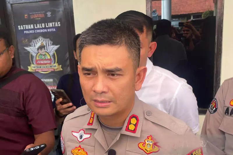 Polisi buka layanan aduan penarikan paksa kendaraan di Kota Cirebon Polisi buka layanan aduan penarikan paksa kendaraan di Kota Cirebon
