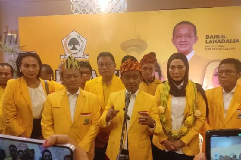 Menteri ESDM minta Gubernur Sultra agar seluruh desa dialiri listrik Menteri ESDM minta Gubernur Sultra agar seluruh desa dialiri listrik