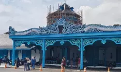 Raja Keraton Surakarta Paku Buwono XIII tutup usia