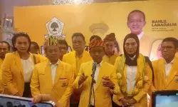 Menteri ESDM minta Gubernur Sultra agar seluruh desa dialiri listrik Menteri ESDM minta Gubernur Sultra agar seluruh desa dialiri listrik