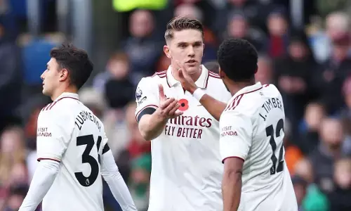 Arsenal kokoh di puncak usai kalahkan Burnley 2-0 Arsenal kokoh di puncak usai kalahkan Burnley 2-0