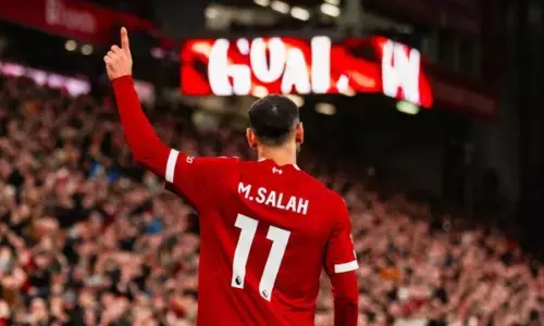 Liverpool kembali ke jalur kemenangan dengan tekuk Aston Villa 2-0 Liverpool kembali ke jalur kemenangan dengan tekuk Aston Villa 2-0