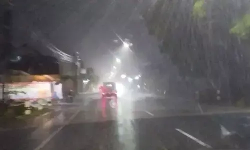 BMKG: Hujan berpotensi terjadi di mayoritas kota Indonesia pada Senin